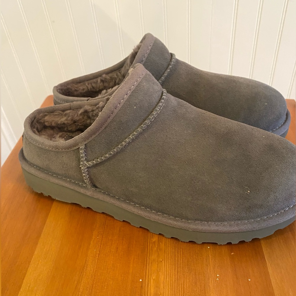 Ugg Classic Slipper Women - Picture 4 of 10